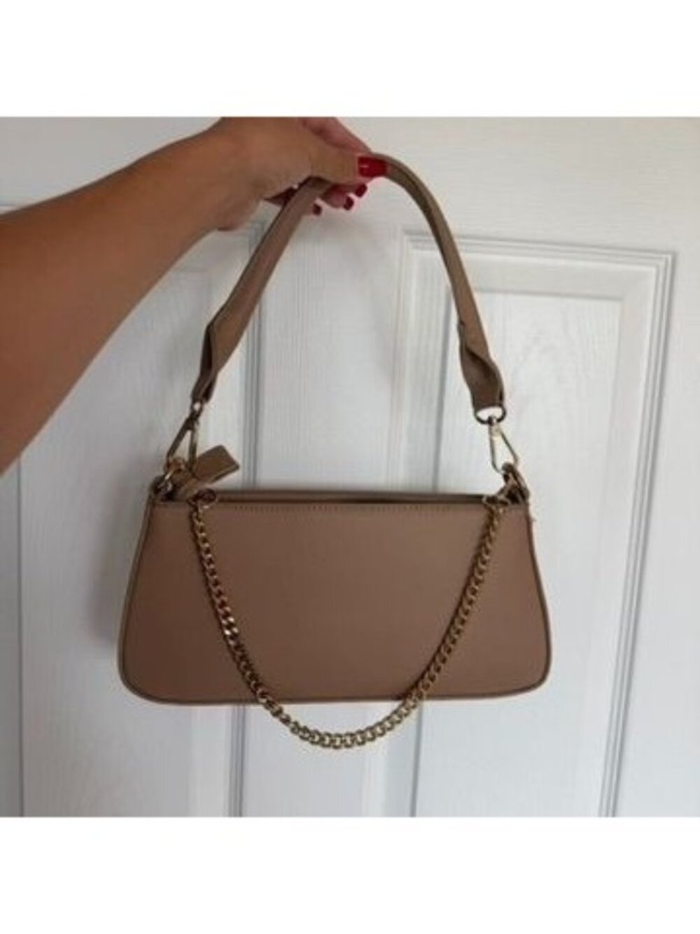 Beige Tan Shoulder Bag Gold Hardware Clean Girl